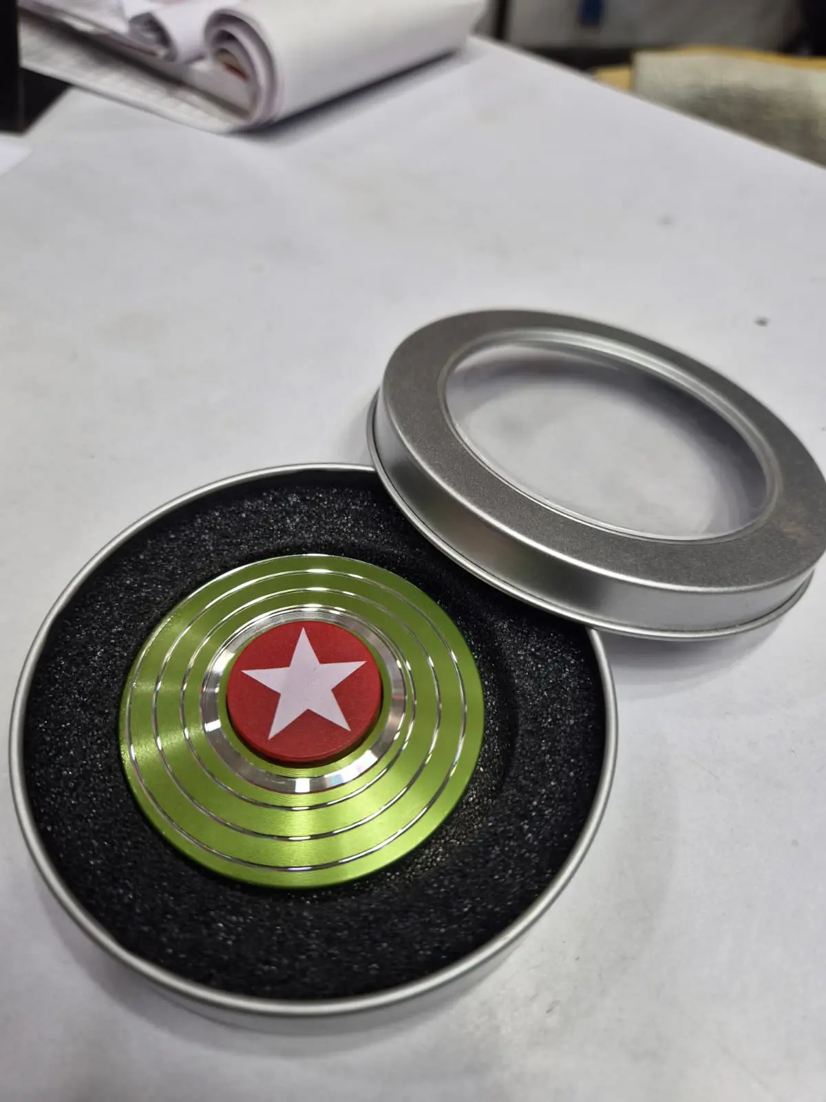Metal spinner captain shield